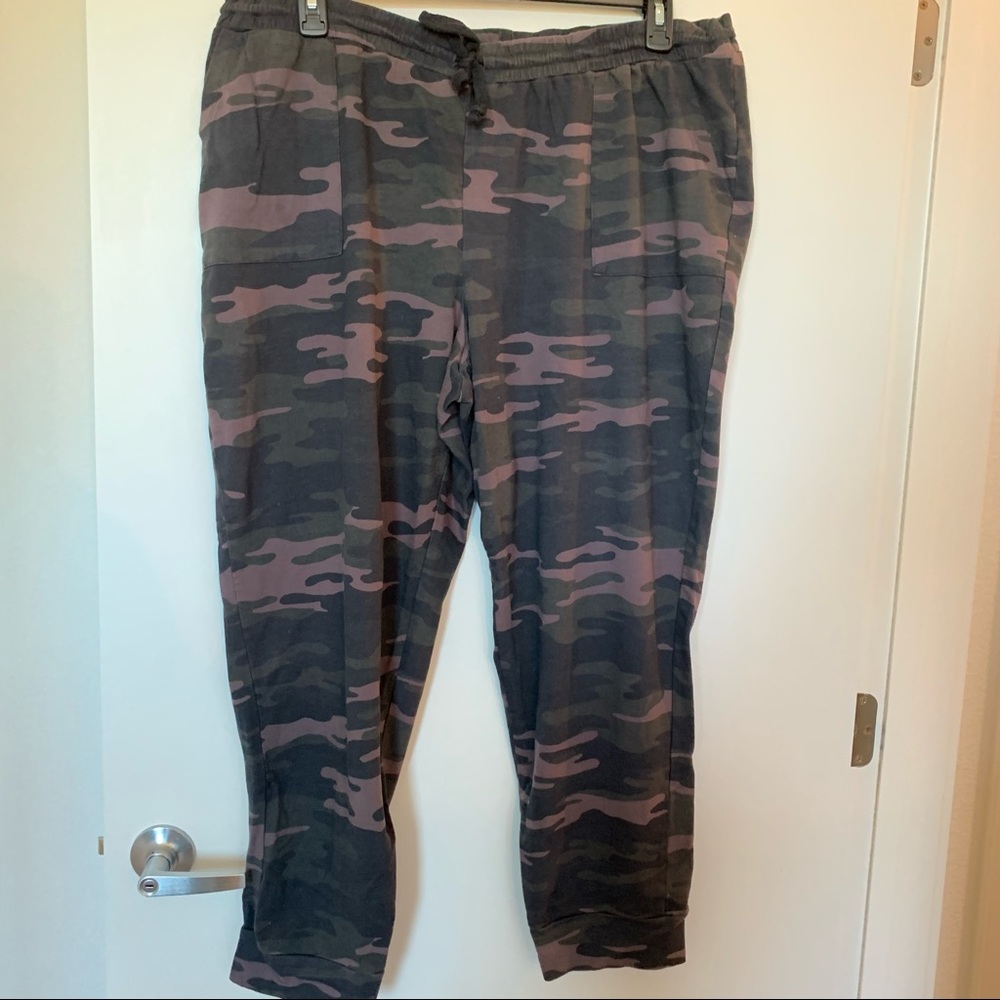 Womens Plus Size Rosemont & State Camouflage Sweatpants 3X